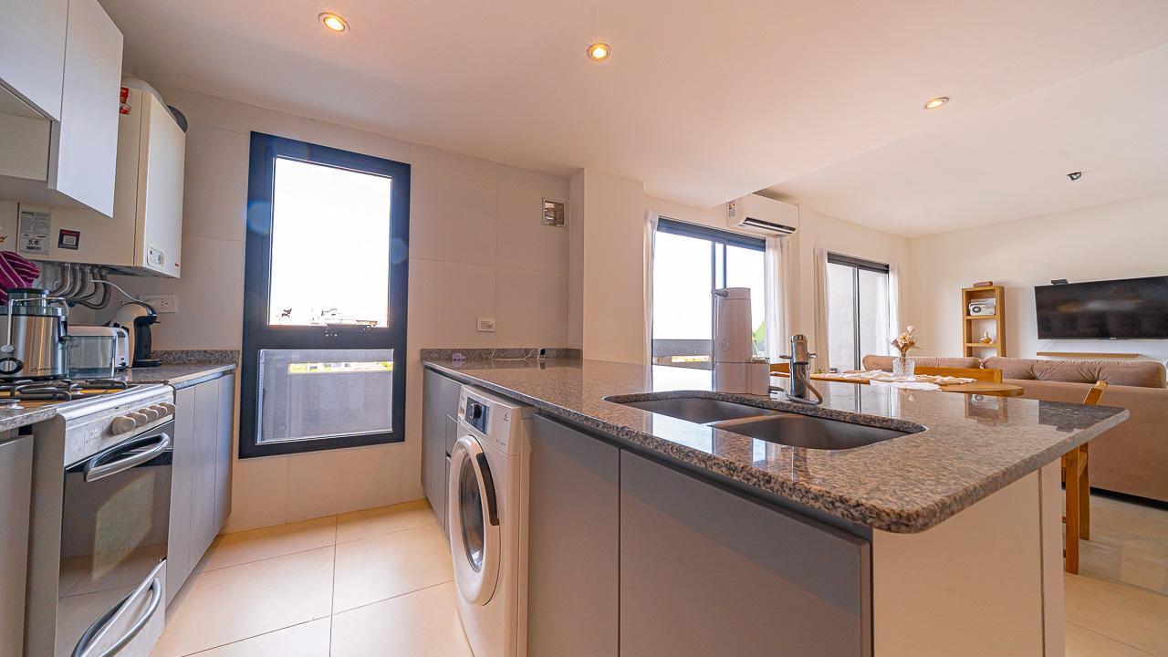 Foto de VENTA DEPARTAMENTO TIPO DUPLEX CATEGORÍA PREMIUM BALCÓN TERRAZA, imagen 3