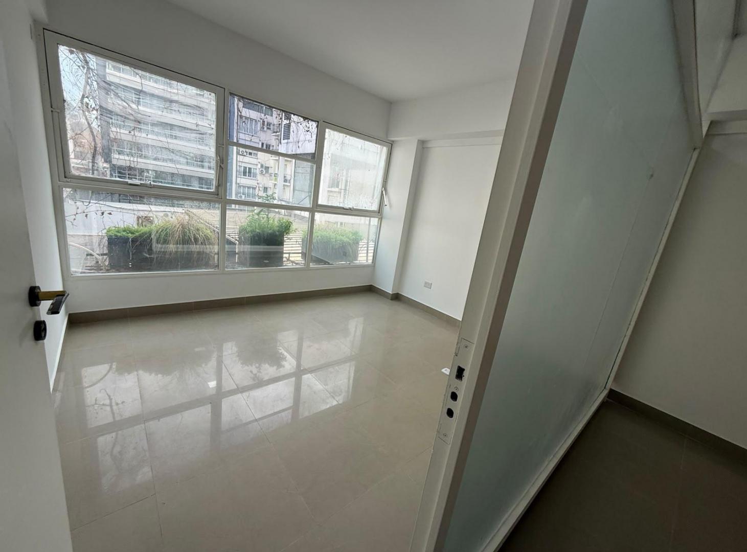 Foto de VENTA DEPTO MONOAMBIENTE COCHERA BELGRANO, imagen 2