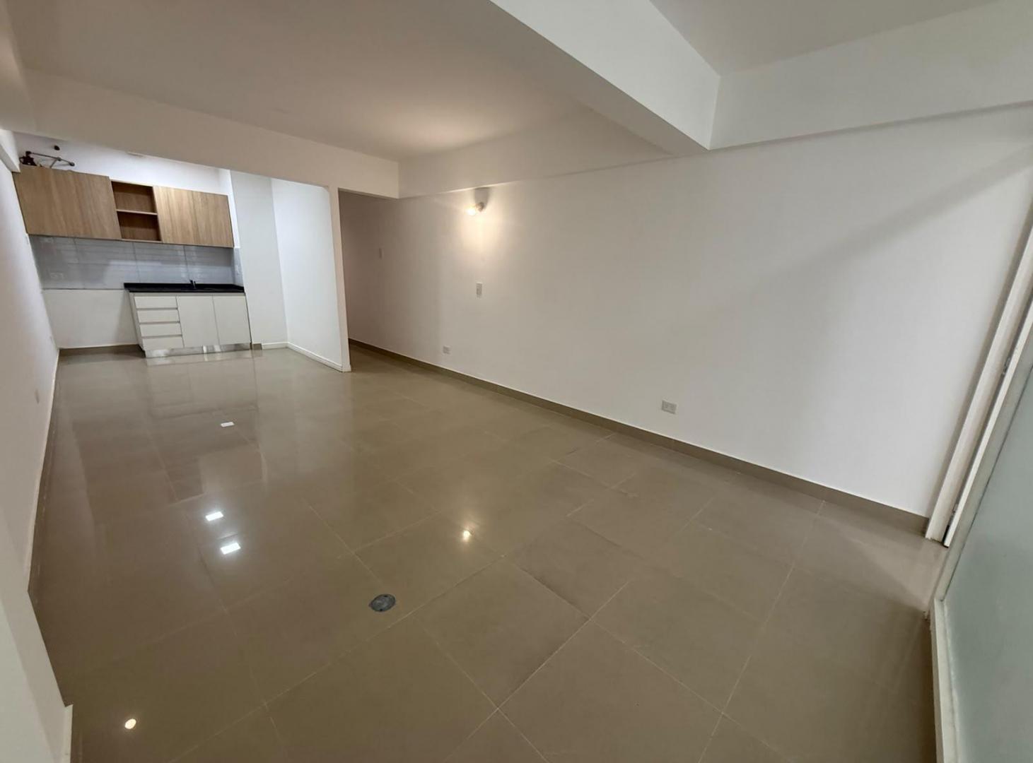 Foto de VENTA OFICINA O CONSULTORIO MONOAMBIENTE COCHERA BELGRANO, imagen 3