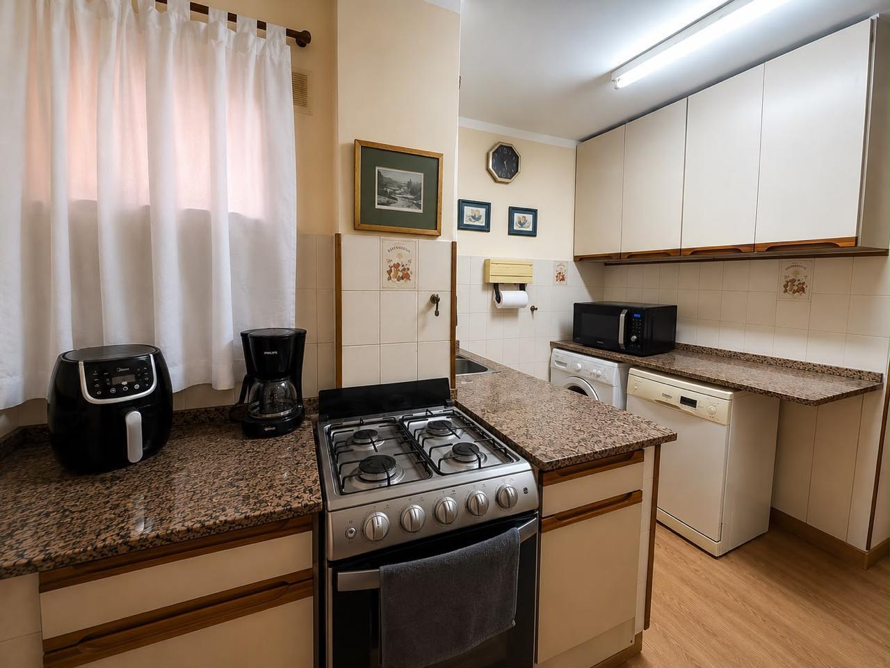 Foto de VENTA DEPARTAMENTO 4 AMBIENTES PALERMO, imagen 3
