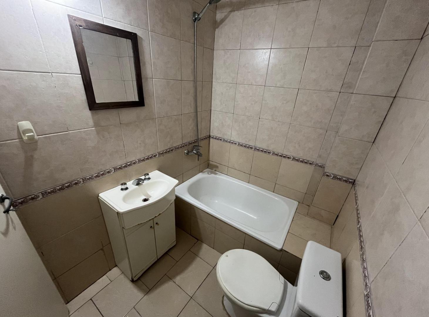 Foto de VENTA DEPARTAMENTO MONOAMBIENTE VILLA TESEI - CONSULTA PERMUTA, imagen 4