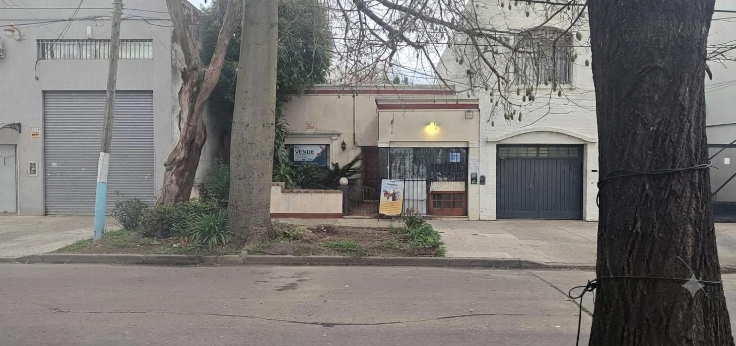 Foto de Casa/Lote en Villa Lynch a mts. de Gral. Paz Ideal para Galpón, imagen 1