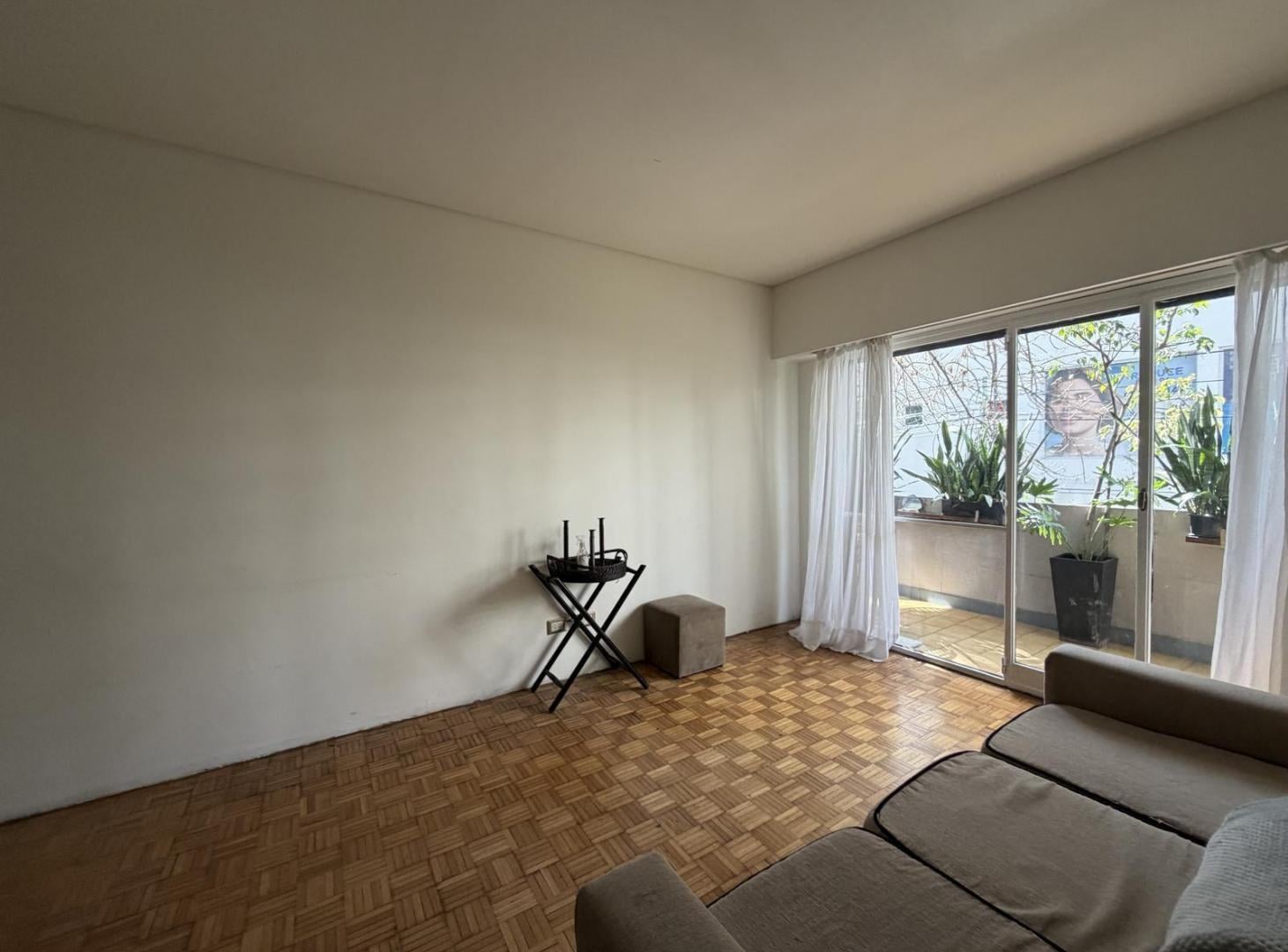 Foto de VENTA DEPARTAMENTO 3 AMBIENTES CON DEPENDENCIA BALCON EN CABALLITO, imagen 3