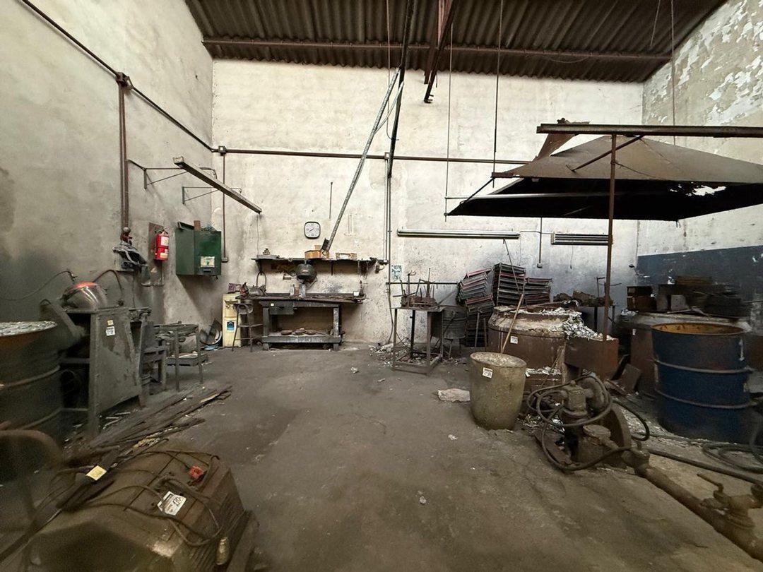 Foto de VENTA GALPON INDUSTRIAL EN VILLA MARTELLI VICENTE LOPEZ APTO CREDITO, imagen 5