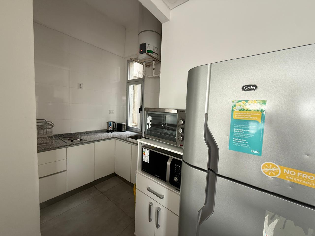 Foto de VENTA DEPARTAMENTO 3 AMBIENTES CON TERRAZA EN MICROCENTRO CON INCREIBLE, imagen 3