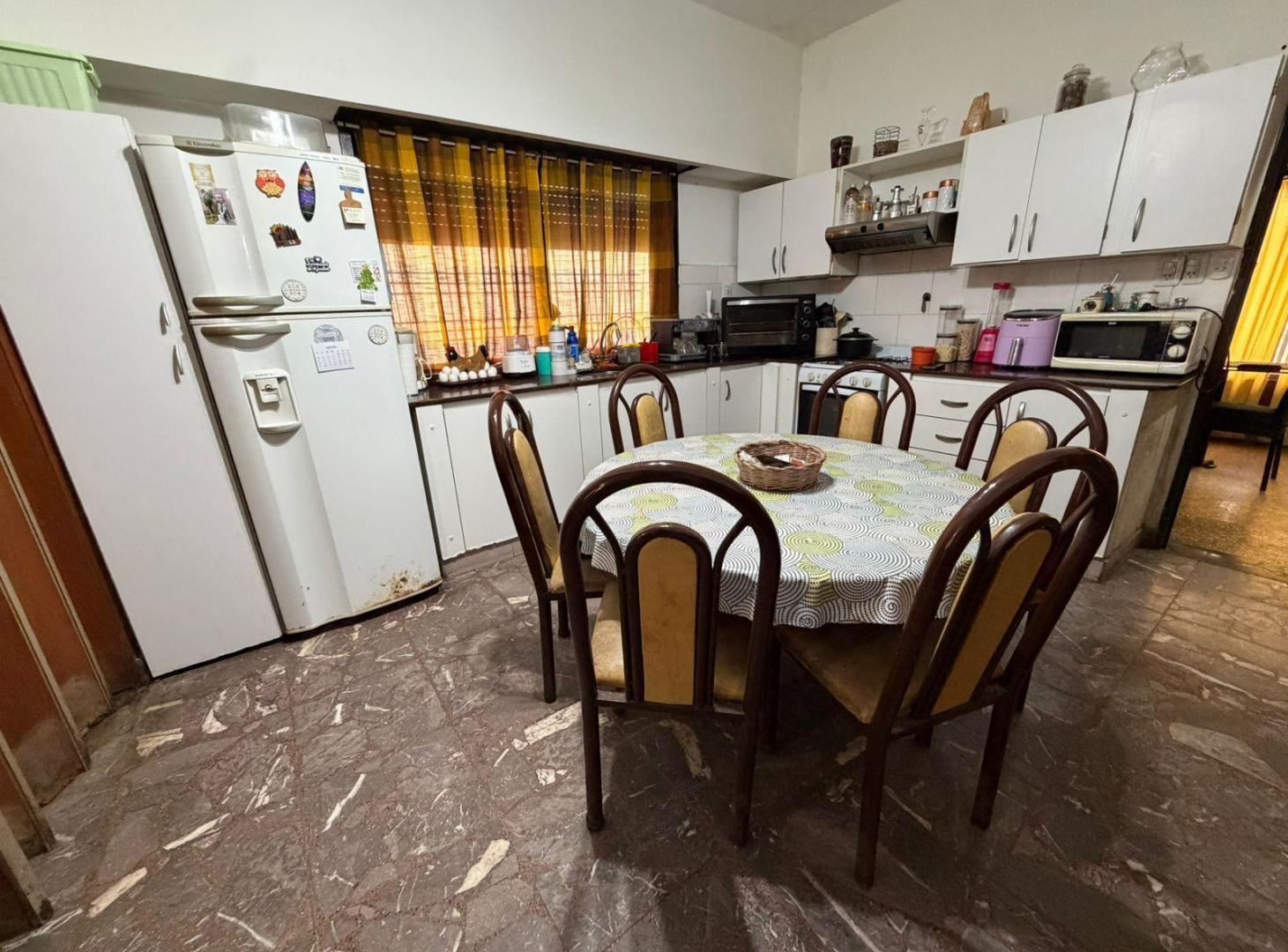 Foto de VENTA CASA 3 AMBIENTES CON PARQUE EN RAMOS MEJIA APTO CREDITO, imagen 3