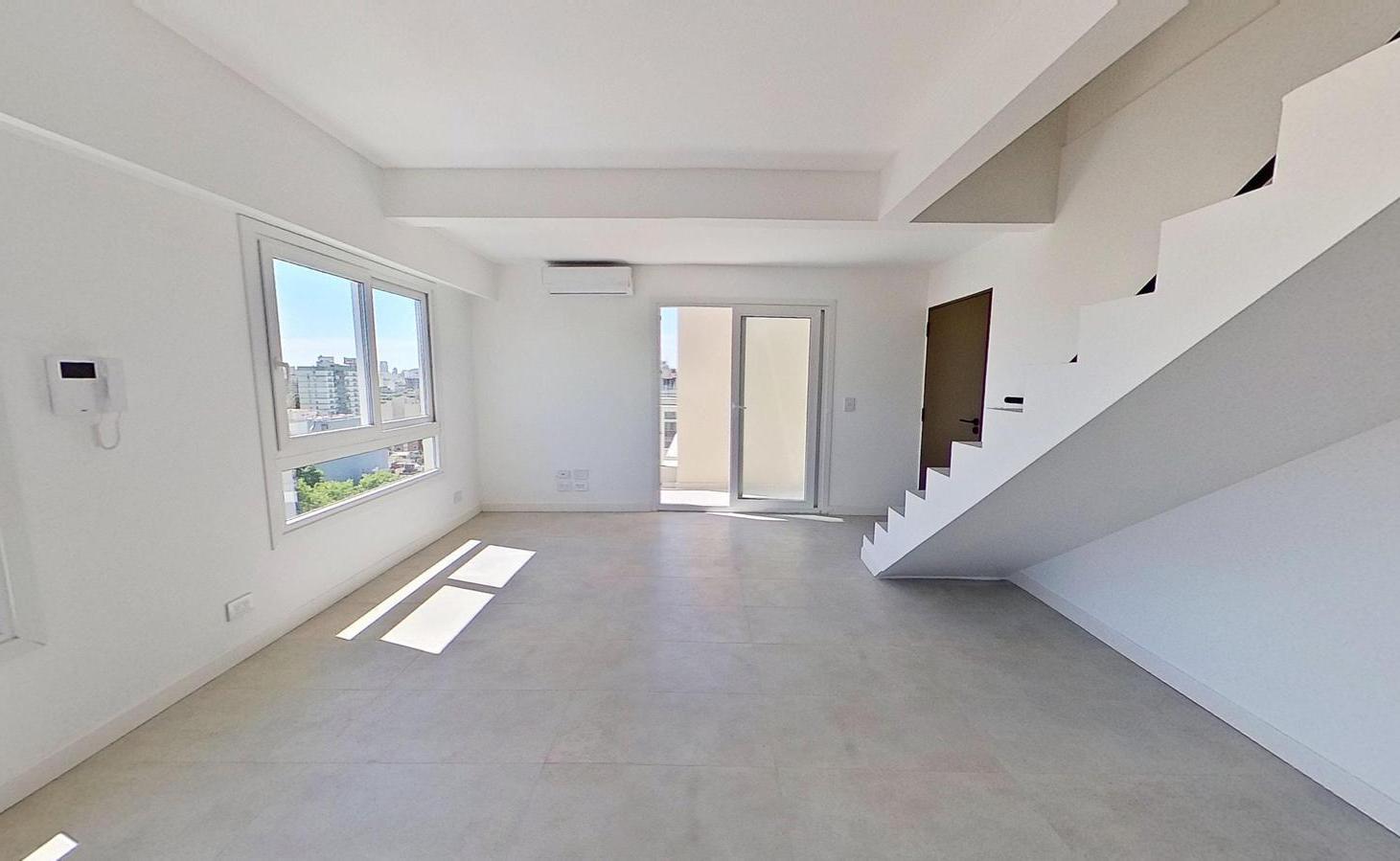 Foto de VENTA DUPLEX 2 AMBIENTES A ESTRENAR CON BALCON CABALLITO, imagen 2