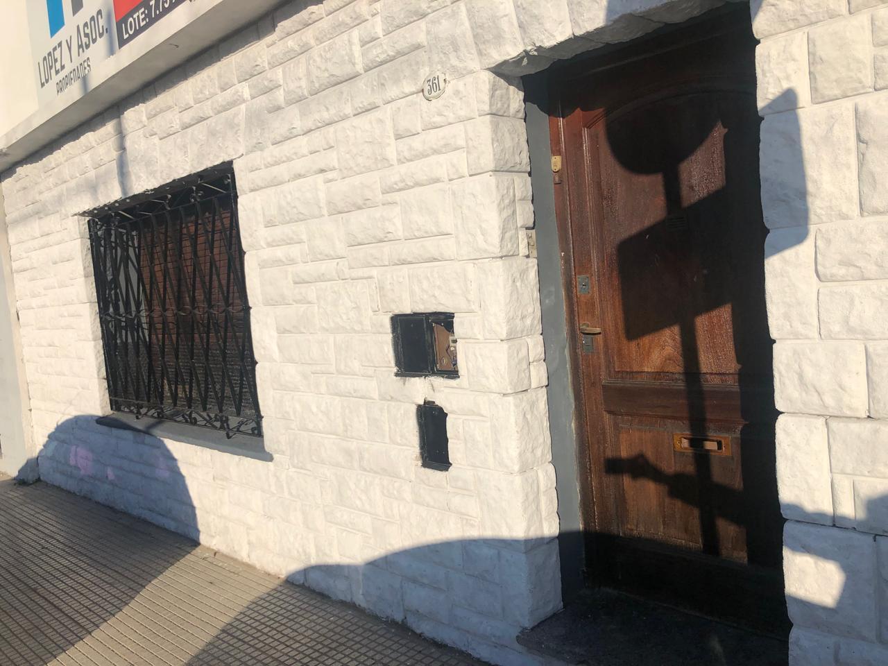 Foto de VENTA CASA A REFACCIONAR EN BARRACAS ANTICIPO + CUOTAS, imagen 4
