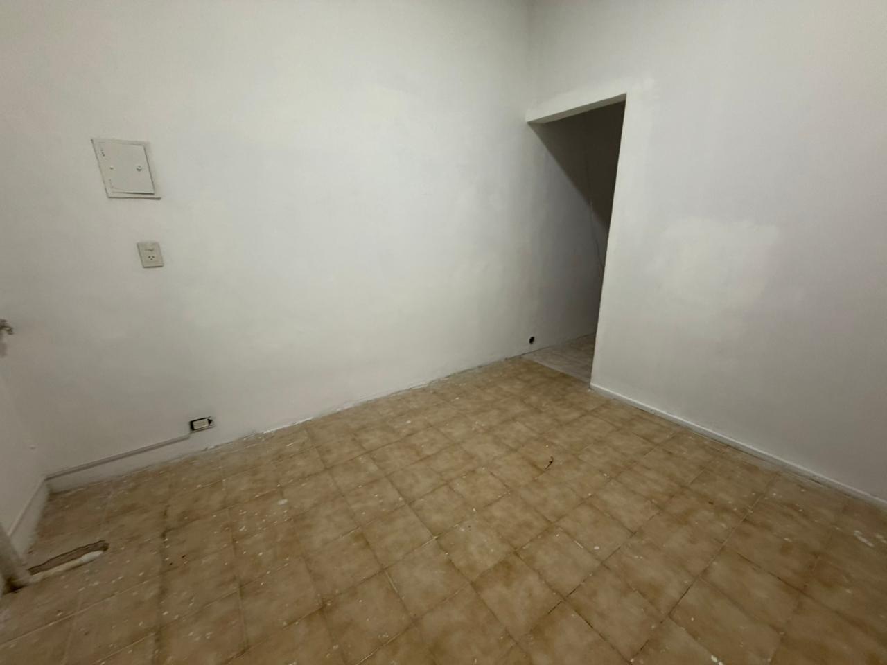 Foto de ALQUILER LOCAL EN GALERIA EN RECOLETA OPORTUNIDAD, imagen 2