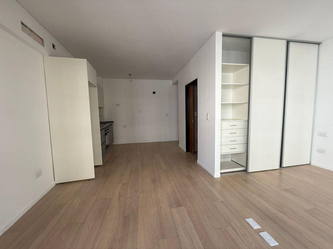 Foto de VENTA MONOAMBIENTE DIVISIBLE CON PATIO RECOLETA A ESTRENAR, imagen 3