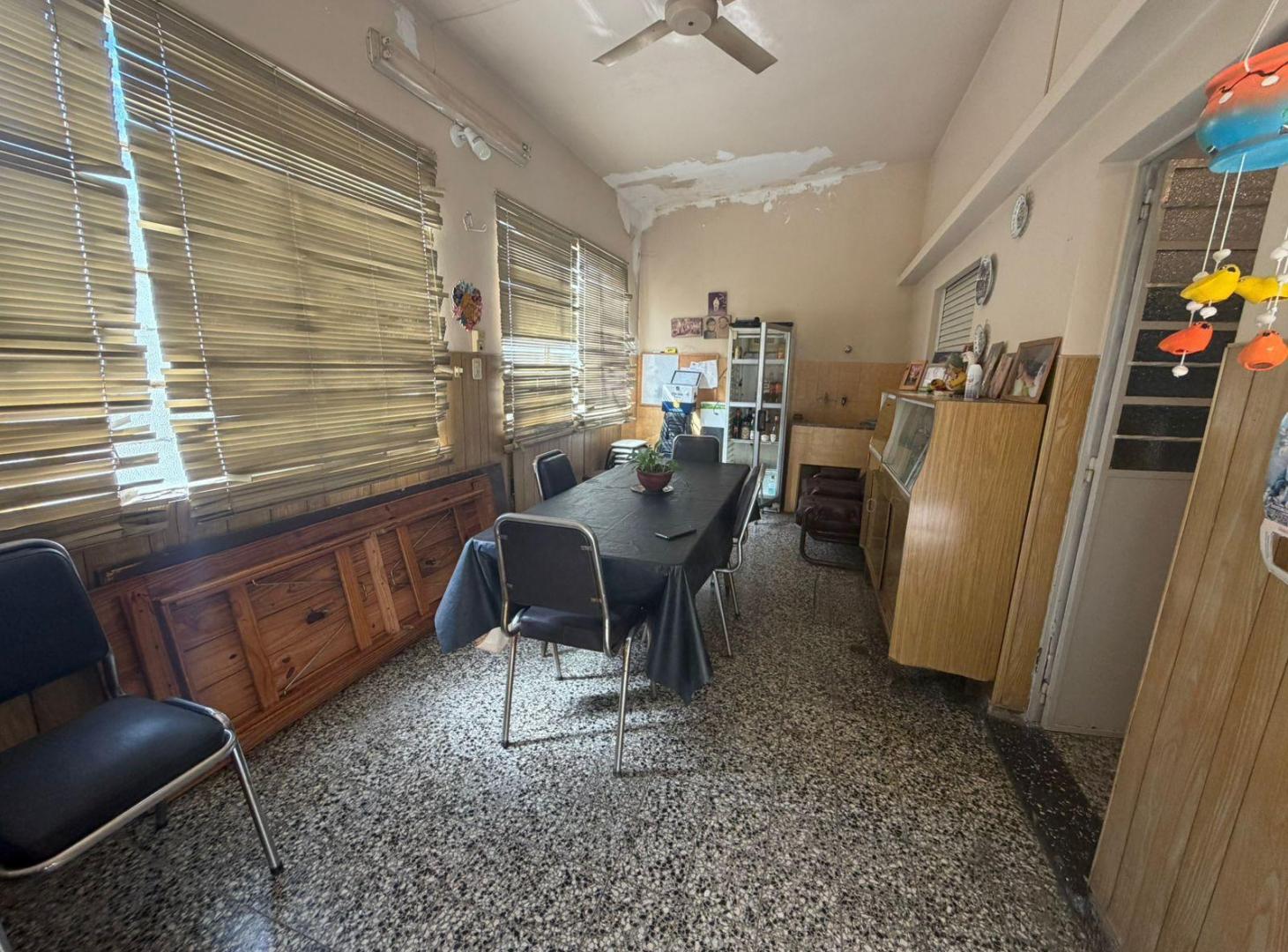 Foto de VENTA CASA 3 AMBIENTES CON PILETA EN RAMOS MEJIA, imagen 5