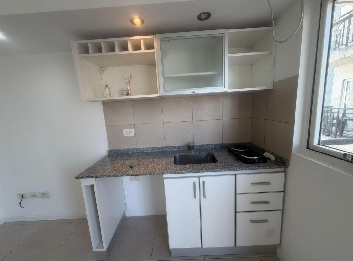 Foto de ALQUILER DE MONOAMBIENTE EN FLORES CON AMENITIES, imagen 3