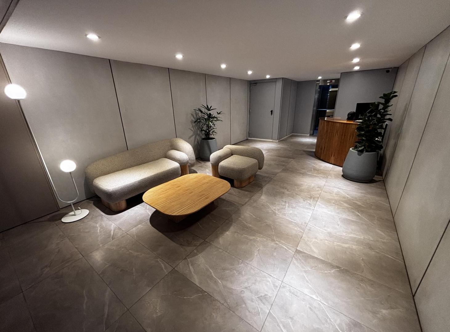 Foto de VENTA DEPARTAMENTO 3 AMBIENTES A ESTRENAR EN RECOLETA CON BALCÓN, imagen 2