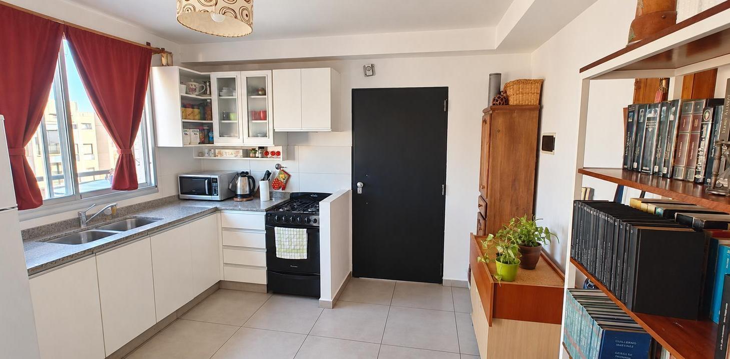 Foto de ALQUILER DEPARTAMENTO MONOAMBIENTE BALCON EN QUILMES, imagen 4