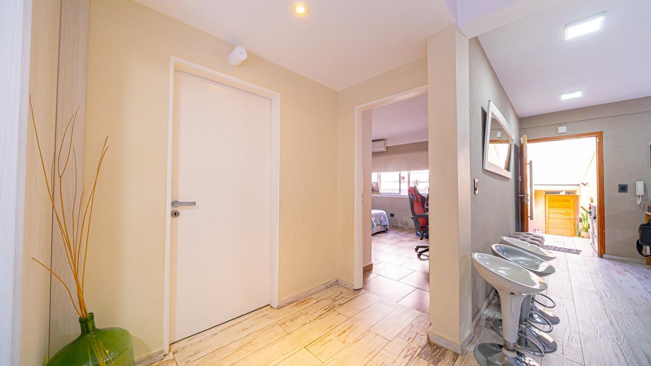Foto de VENTA PH 4 AMBIENTES CON JARDIN Y TERRAZA EN BOEDO, imagen 4