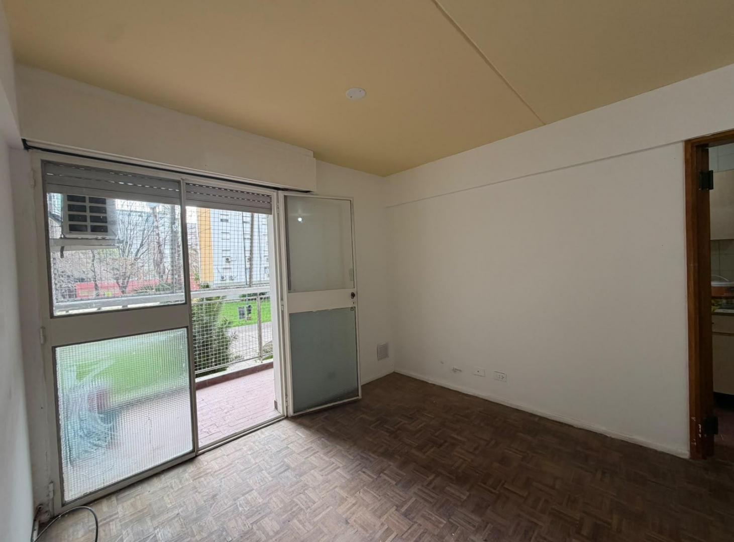 Foto de ALQUILER DEPARTAMENTO 2 AMBIENTES BALCON EN VILLA LUGANO, imagen 2