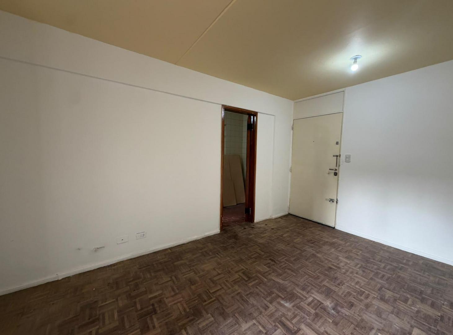 Foto de ALQUILER DEPARTAMENTO 2 AMBIENTES BALCON EN VILLA LUGANO, imagen 1