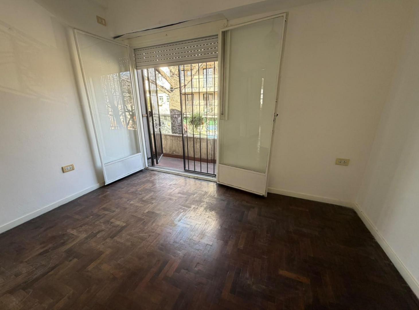 Foto de ALQUILER DE PH DE TRES AMBIENTES EN VILLA SANTA RITA, imagen 1