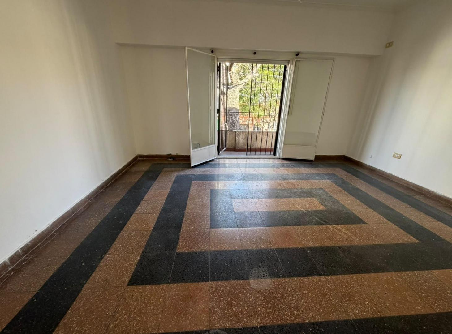 Foto de ALQUILER DE PH DE TRES AMBIENTES EN VILLA SANTA RITA, imagen 4