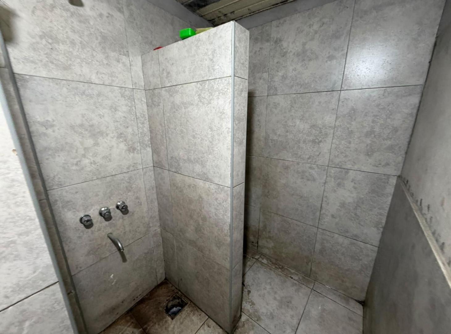 Foto de ALQUILER DE GALPON O DEPOSITO DE 340 M2 EN LA TABLADA, imagen 2