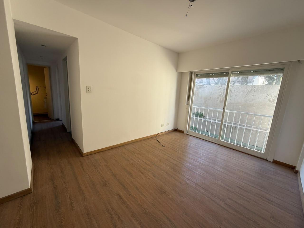 Foto de ALQUILER DEPARTAMENTO 2 AMBIENTES BALCON FRANCES VILLA DEL PARQUE, imagen 1