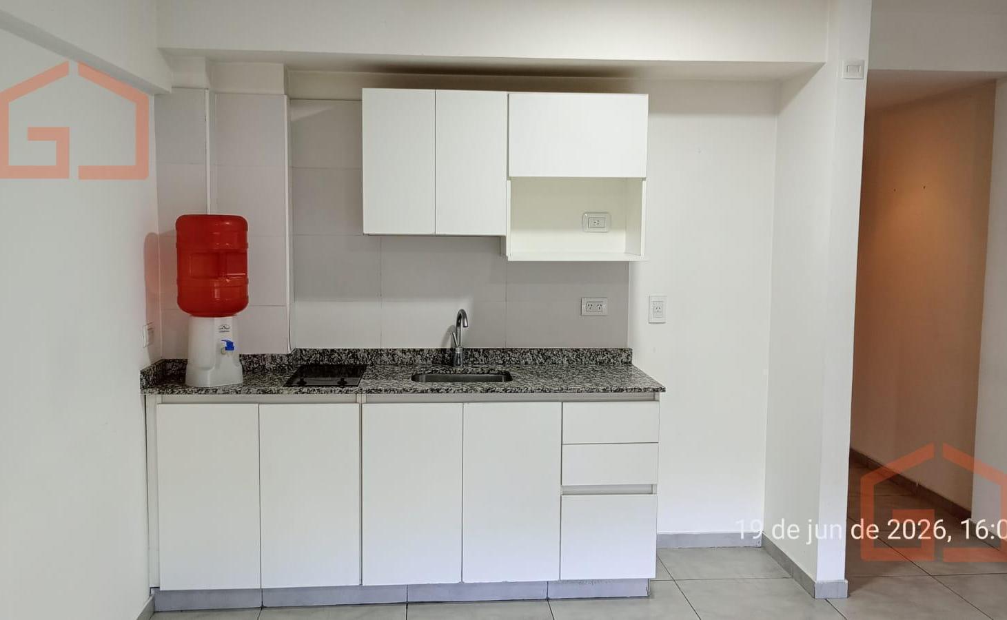 Foto de Departamento en alquiler Monoambiente calle San Maartin al 700 Morón, imagen 2