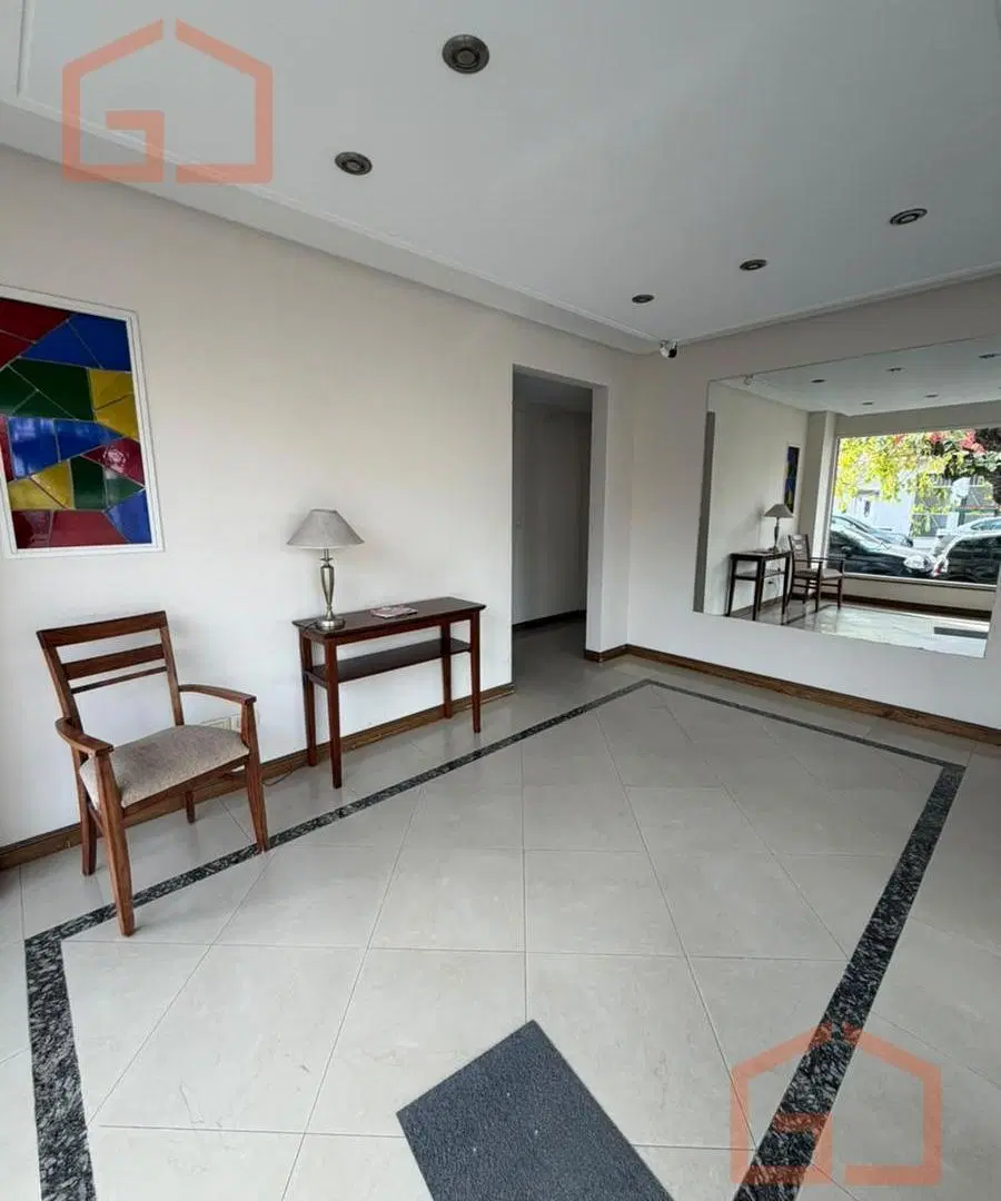 Departamento en alquiler de 2 ambientes al frente moron centro 2