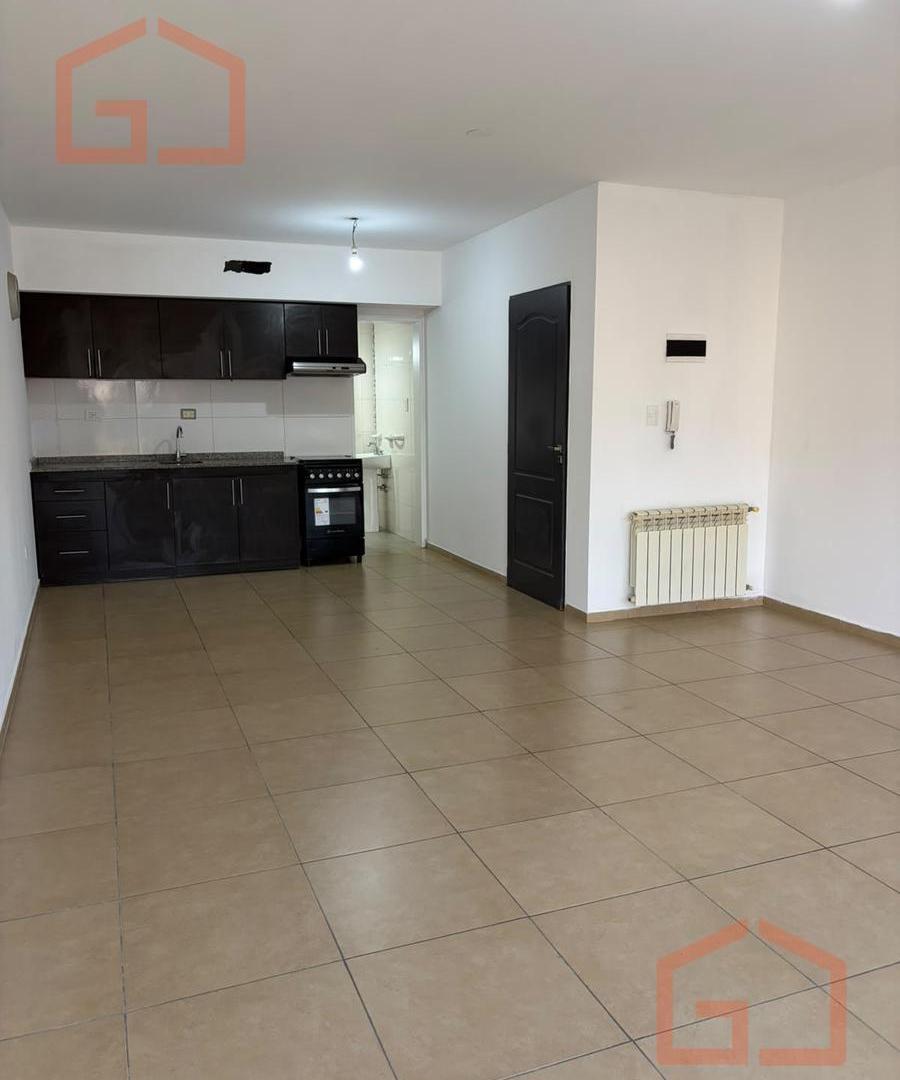 Foto de Departamento en Moron Monoambiente Vieytes al 300, imagen 3