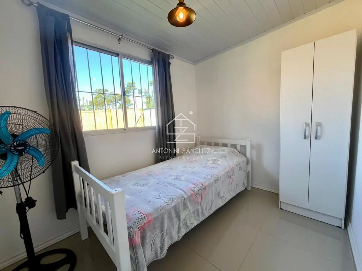 ALQUILER ANUAL CASA 2 DORMITORIOS 4