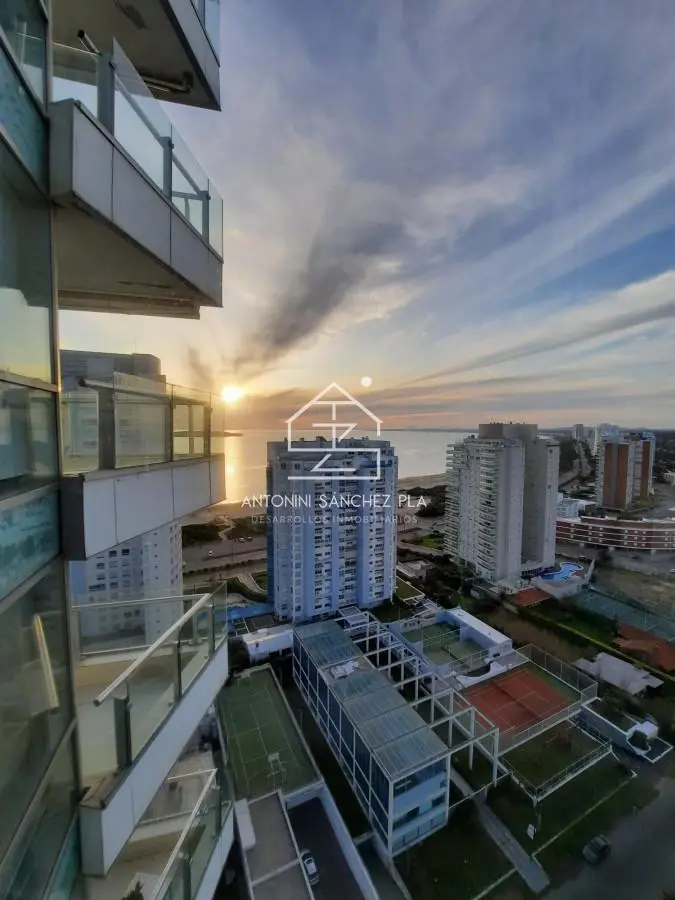Venta Apartamento 3 Dormitorios Zona Enjoy Punta Del Este 5