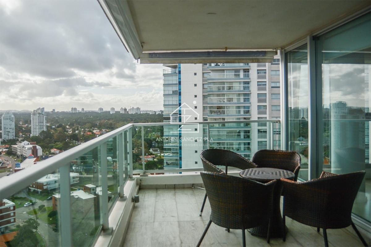 Departamento de 3 dormitorios en venta a pasos del mar. Gala Tower