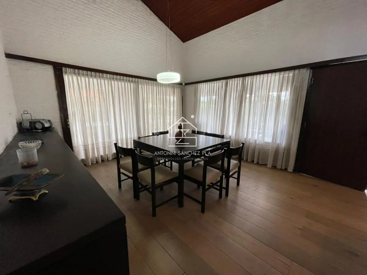 CHALET MUY CERCA DEL MAR EN MANSA 4