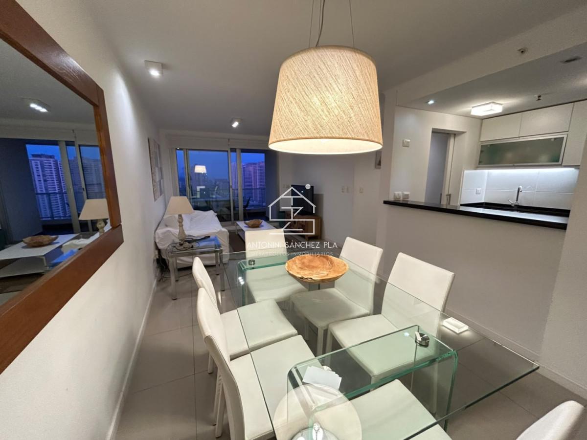 Foto de Venta apartamento dos dormitorios Punta del Este playa Brava edificio, imagen 4