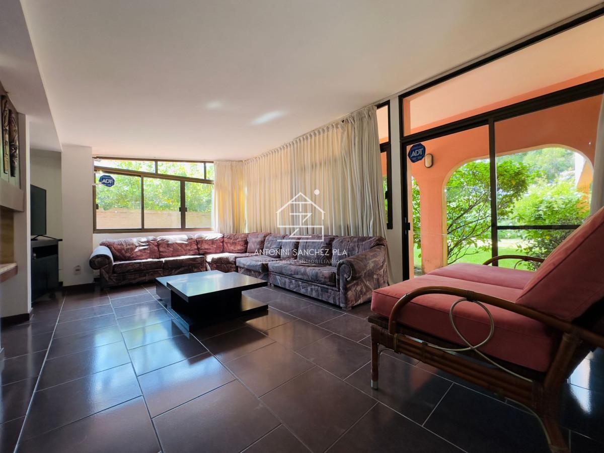 Foto de Casa en Venta y alquiler, 50 metros de la playa., imagen 1
