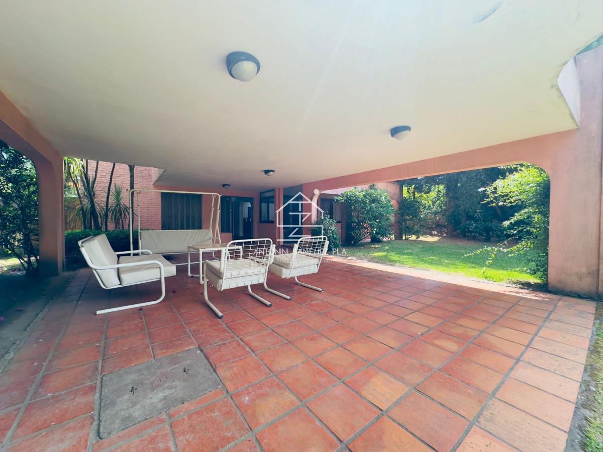 Foto de Casa en Venta y alquiler, 50 metros de la playa., imagen 2