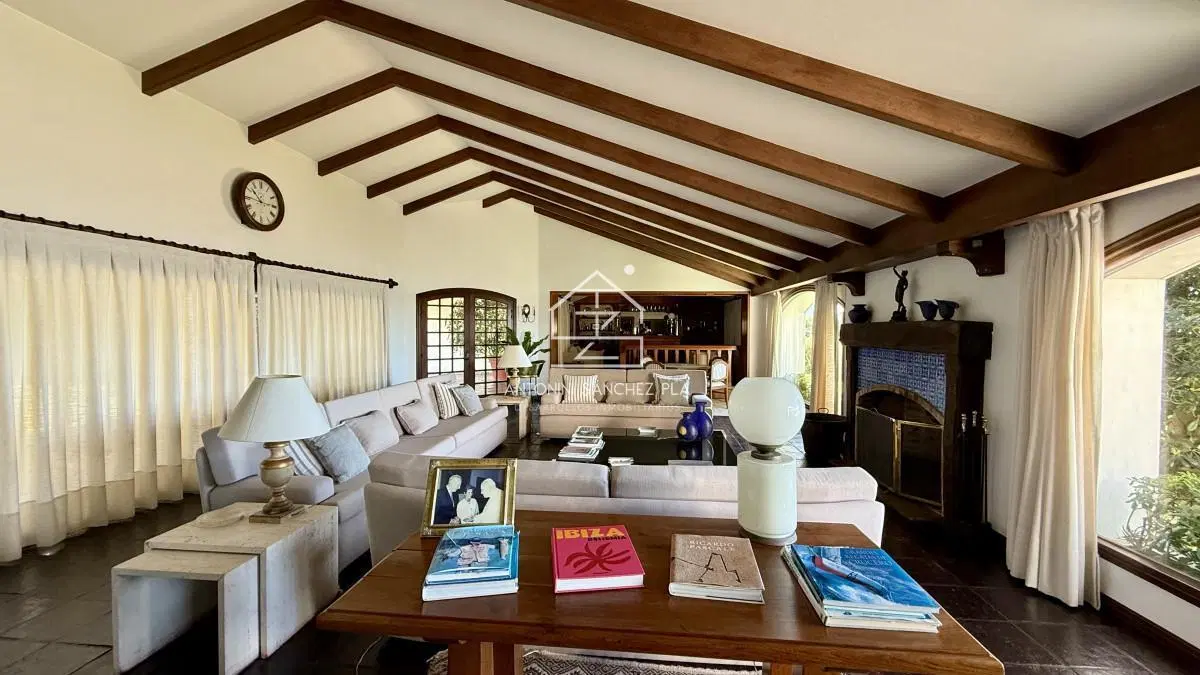 Venta Exclusiva CASA 8 Dormitorios Peninsula Punta Del este 2