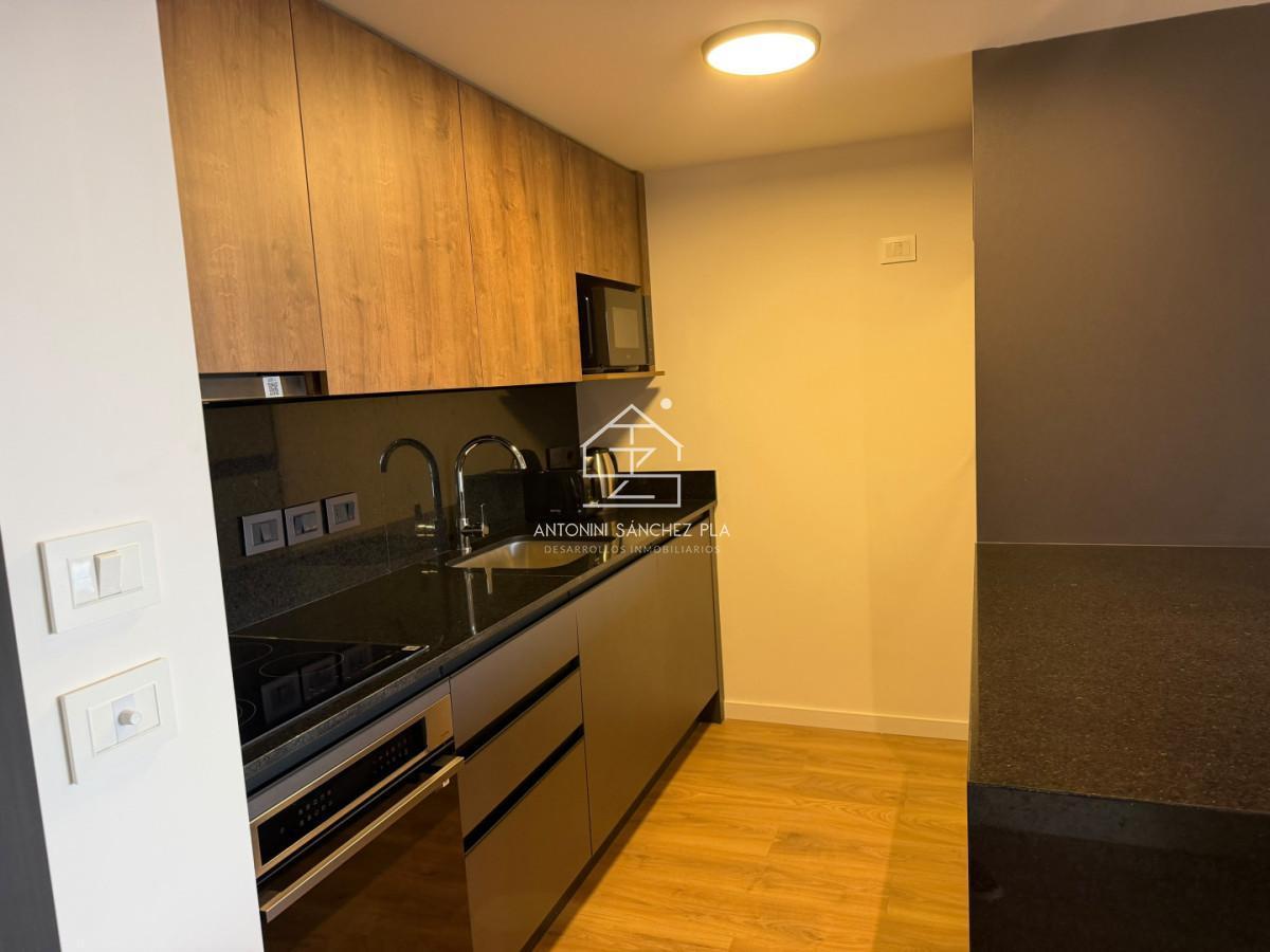 Foto de Apartamento en alquiler anual 2 dormitorios en Torres del Este Chiverta, imagen 2