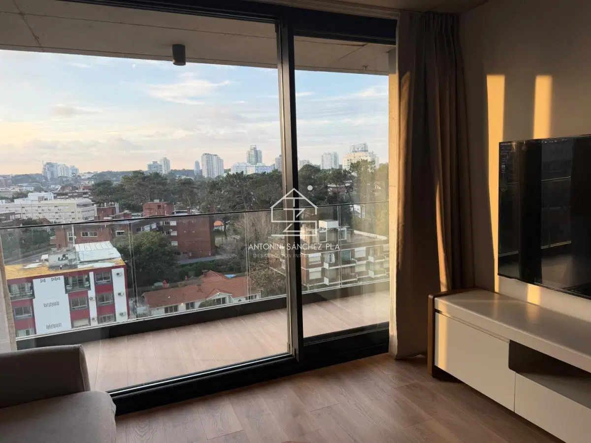 Apartamento en alquiler anual 2 dormitorios en Torres del Este Chiverta Punta del Este 5