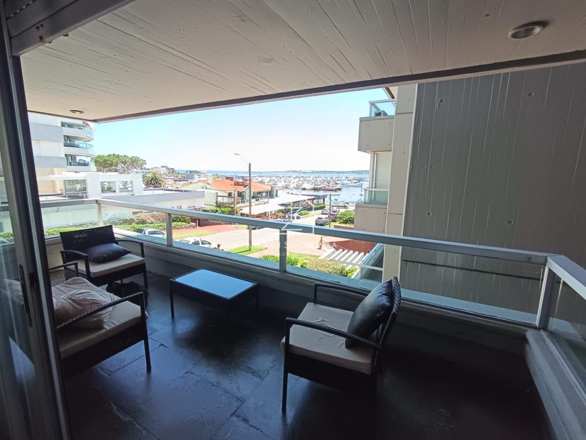 Foto de Venta apartamento tres dormitorios Punta del este Peninsula Torre, imagen 2