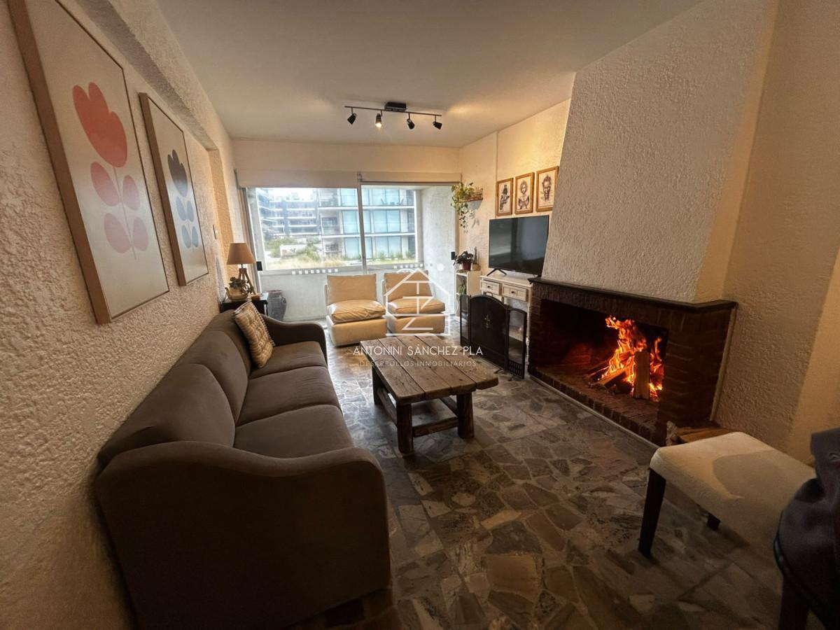 Foto de APARTAMENTO DE 2 DORMITORIOS EN ALQUILER ANUAL A 1 CUADRA DE LA PLAYA, imagen 1