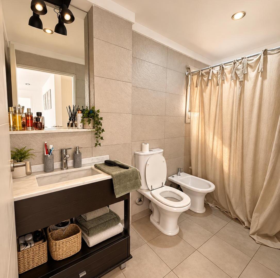 Foto de 2 ambientes en venta con amplio dormitorio y balcón – Barrio Norte, imagen 1