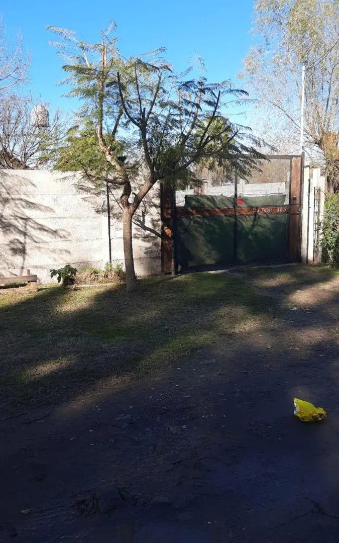 CASA 529 m² en General Rodríguez 8