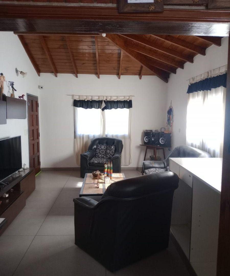 Foto de CHALET 6AMB en Moreno, imagen 3