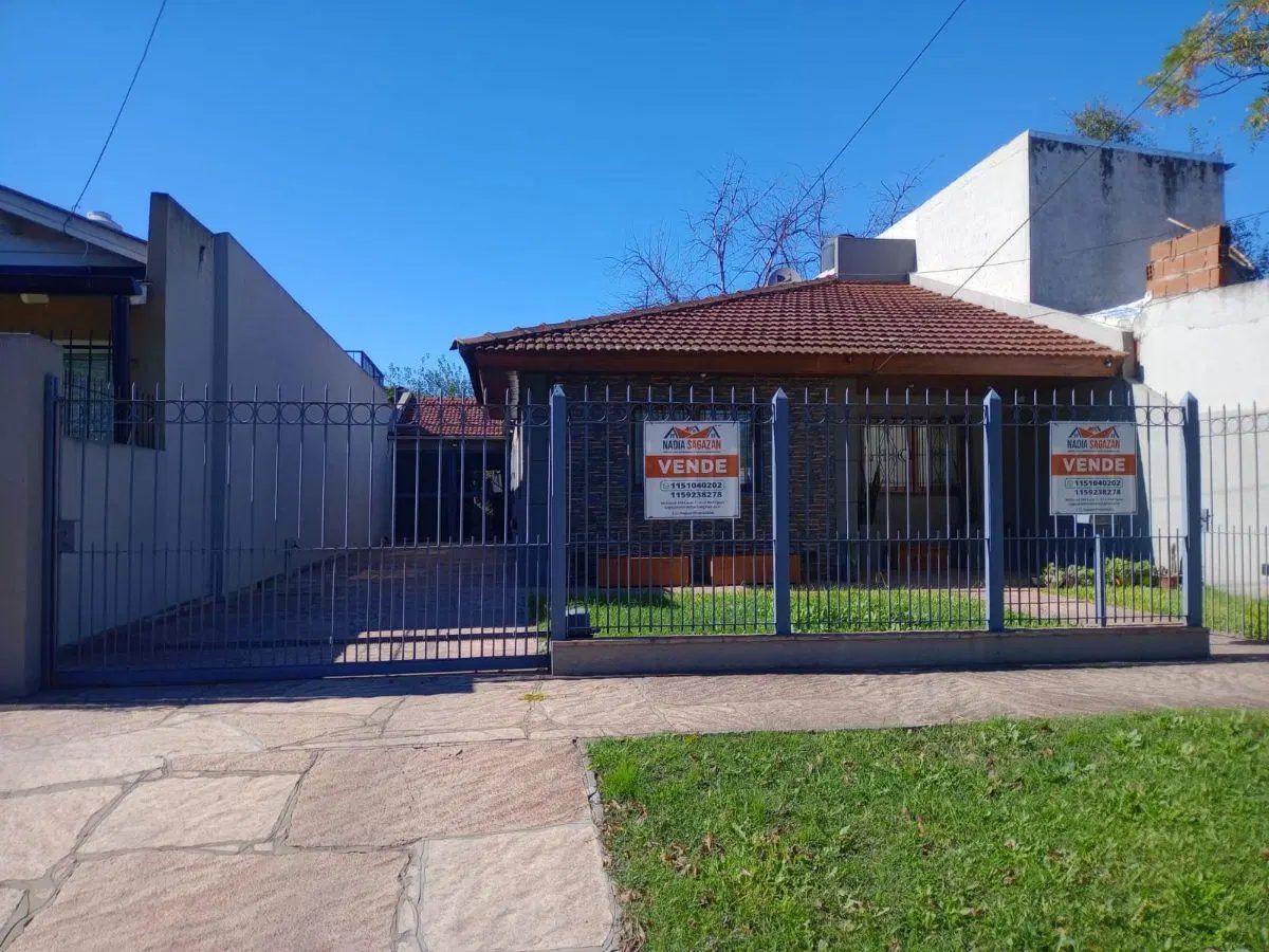 CHALET 6AMB en Moreno 2