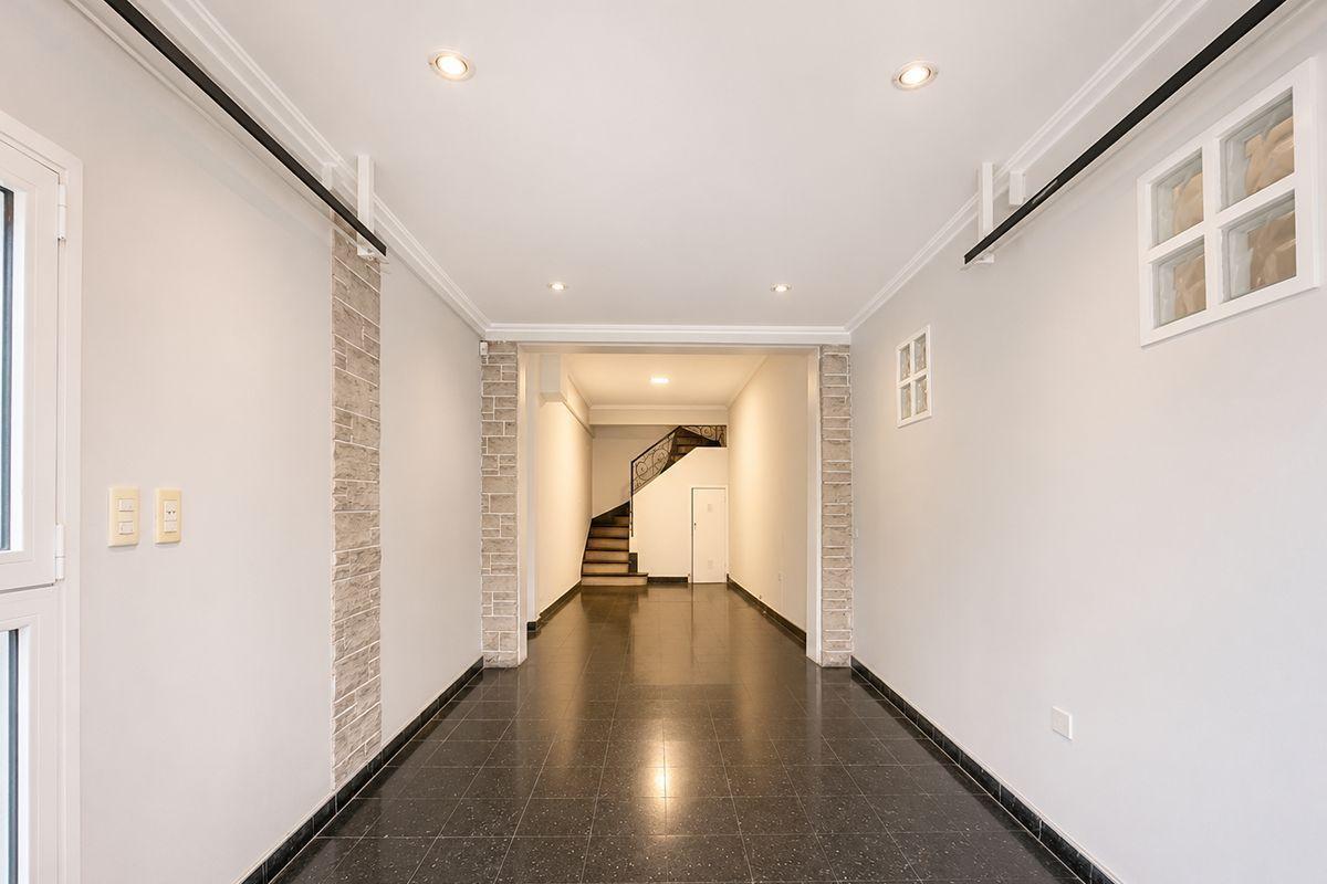 Foto de PH en venta Barrio Chauvín cochera doble y terraza propia, imagen 4
