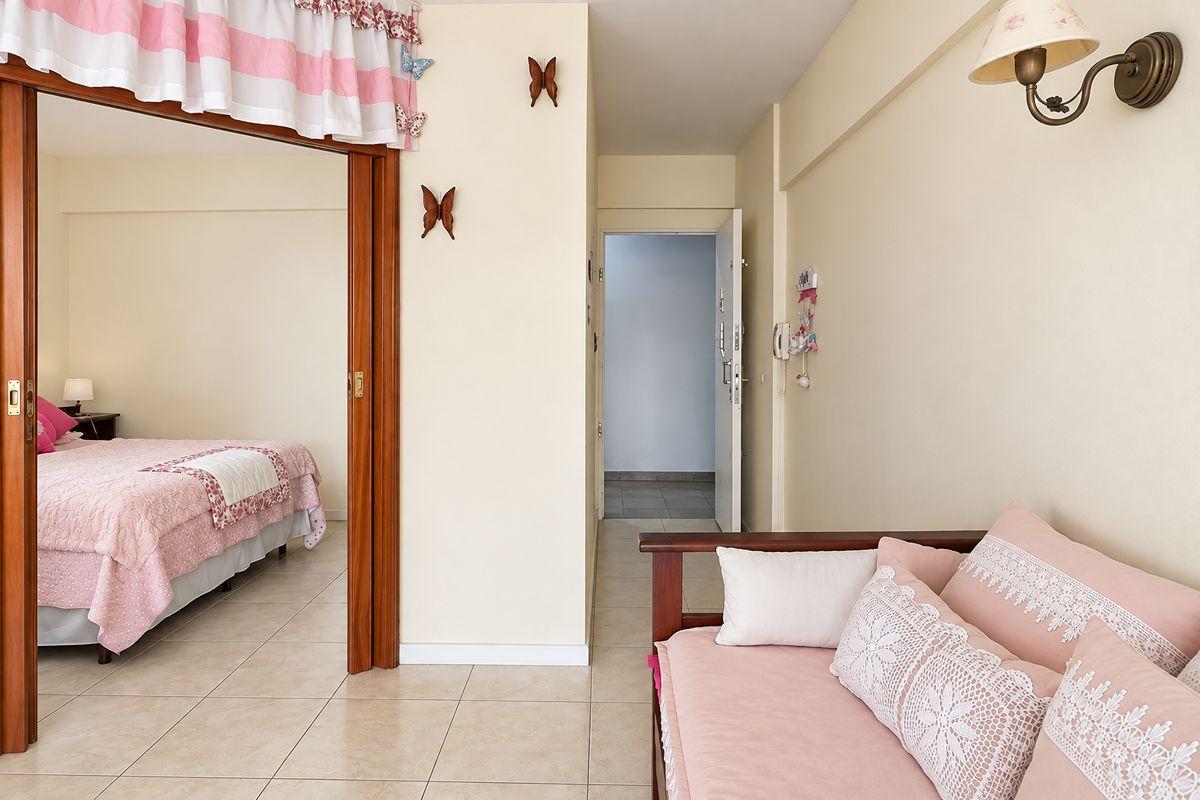 Foto de Departamento 1 ambiente reciclado balcón venta Plaza Colón, imagen 3
