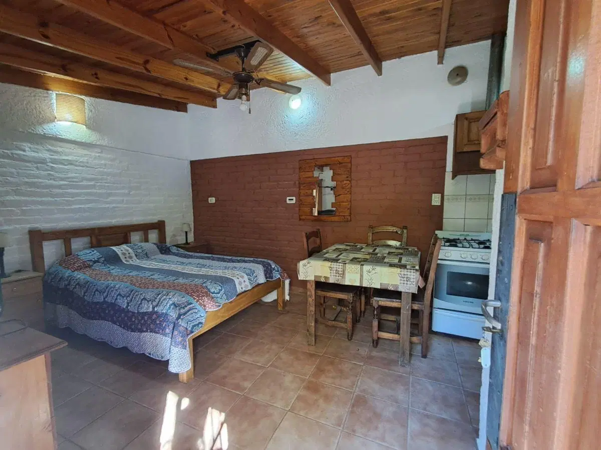 ALQUILER MONOAMBIENTE 5