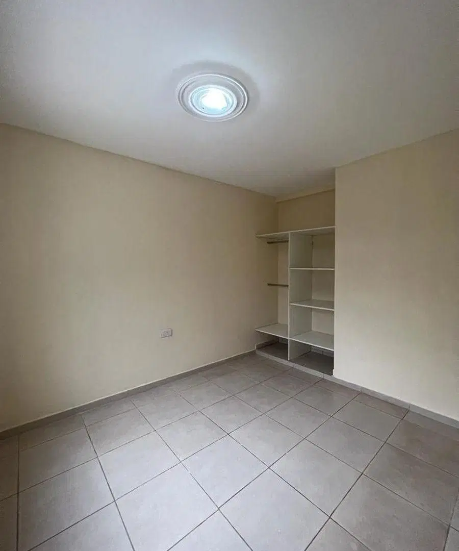ALQUILO DEPARTAMENTO TIPO CASITA EN PLANTA BAJA BARRIO INKA 5