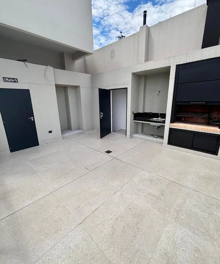 Departamento en venta a estrenar en Balvanera con 2 terrazas propias 2