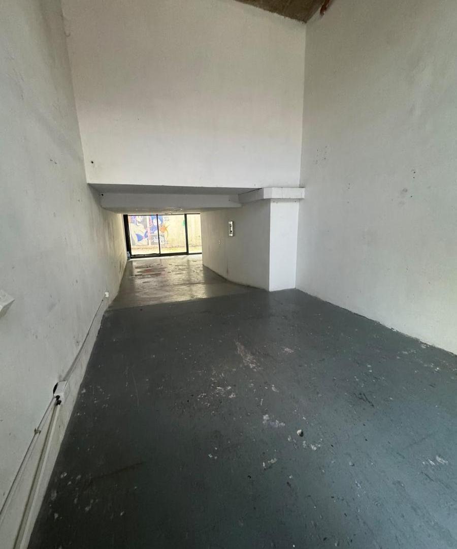 Foto de Alquiler de Local comercial a la calle en Palermo Viejo, imagen 2